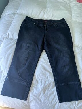 Elle Navy Cropped Ankle Jeans for Women Size 14 EUC